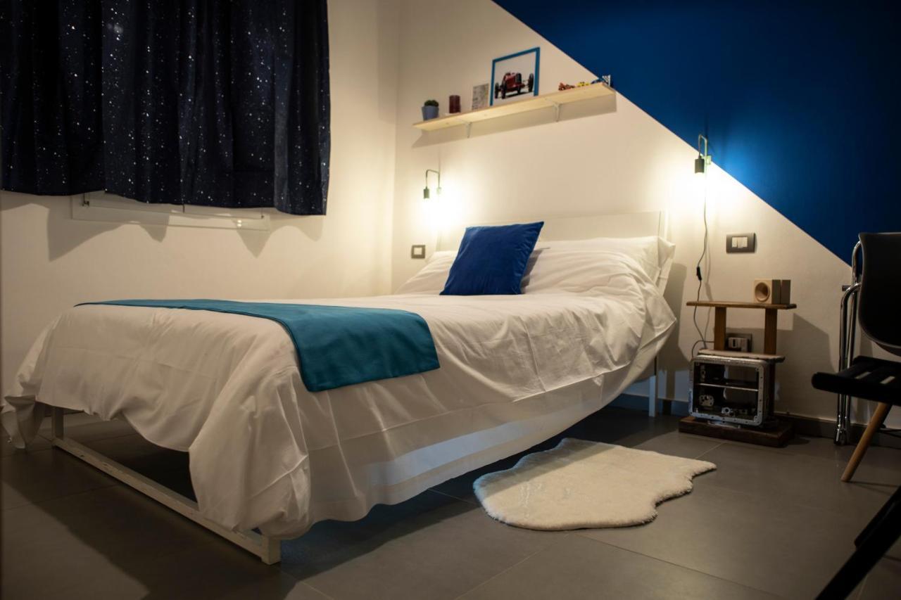 R&B La Pomposa Dei Motori Hotel Modena Ngoại thất bức ảnh